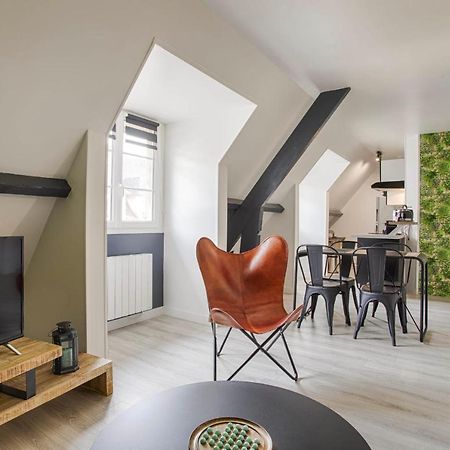 דירות פאלז La Casa Centra Charm At Falaise'S Downtown מראה חיצוני תמונה
